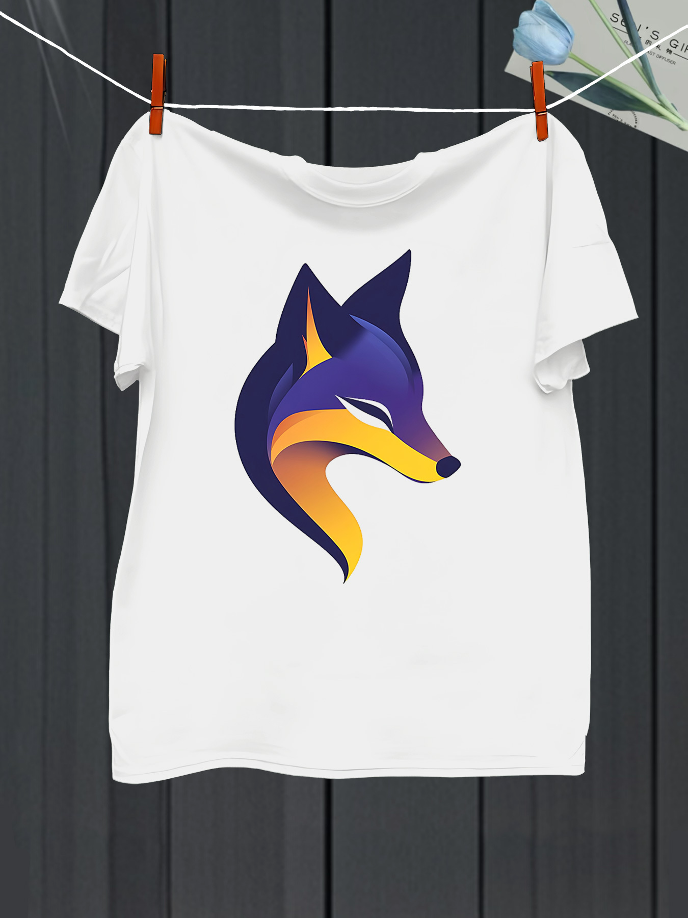 Men's Graphic T-Shirt Colorful Gradient Curves With Sharp Lines Featuring A Modern Artistic Fox