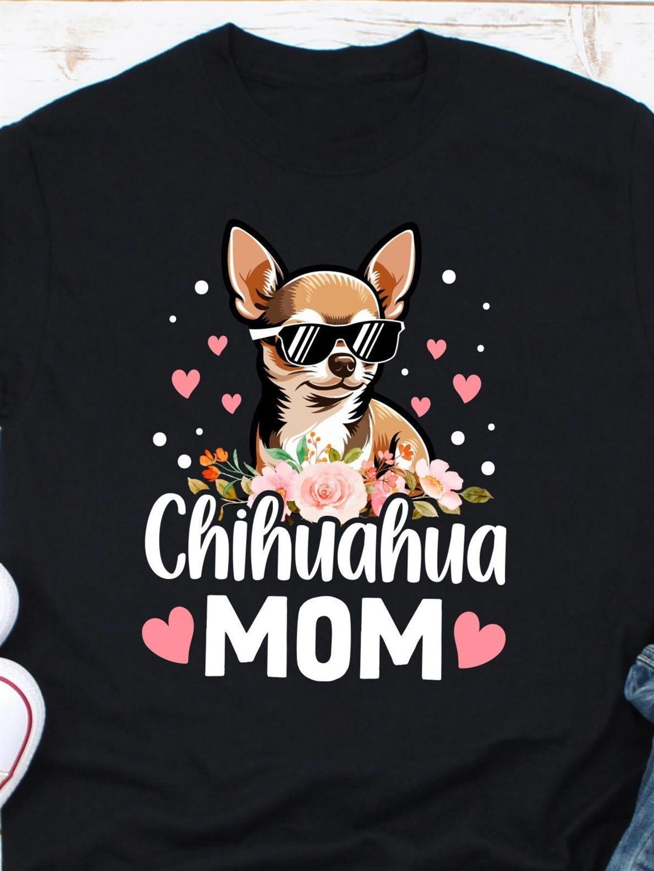 Men's Graphic T-Shirt Chihuahua Mom With Pink Hearts Sunglasses Floral Graphic Dog